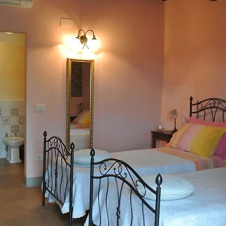 Вилла Casale Della Torre